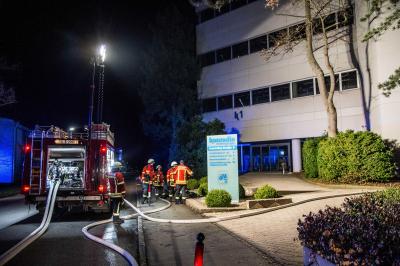 Leinfelden-Echterdingen: Brandmelderalarm wird zum Ernstfall - Brand einer USV-Anlage